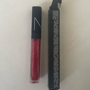 NARS lip gloss shade misbehave 1685